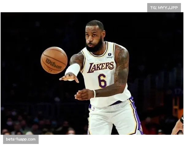 巴尔科斯特拉斯堡中场 助攻榜前列展现全面能力